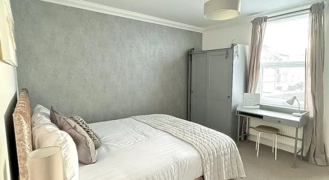 Inviting Apartment in Reading, Varaa Huoneisto Asunnot kohteessa Merseyside, Huoneisto