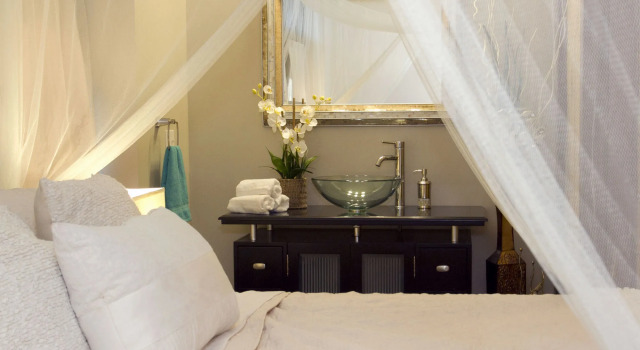 Hideaway Suites On 5th (formerly 5th East Hall B&B), Book Bed and Breakfast American Fork Utah