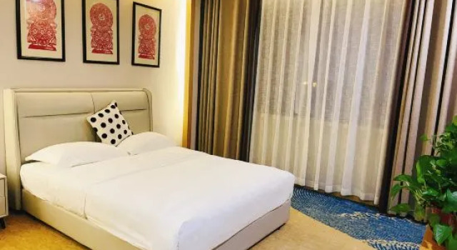 Семейный люкс Deluxe GreenTree Eastern Hotel (Fuyang Railway Station Guoyang South Road)
