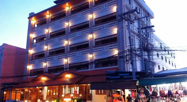 Riverfront Hotel Mukdahan, Rezervasyon Otel Mukdahan 