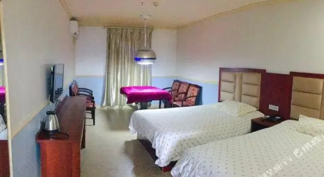 Yuankang Business Hotel, Prenota Hotel Wuhan Hubei