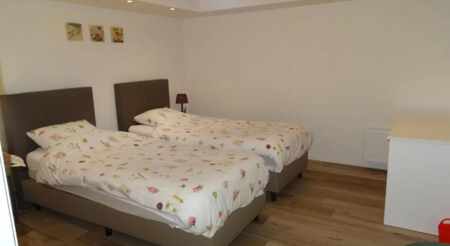Апартаменты Bed & Breakfast De Roos