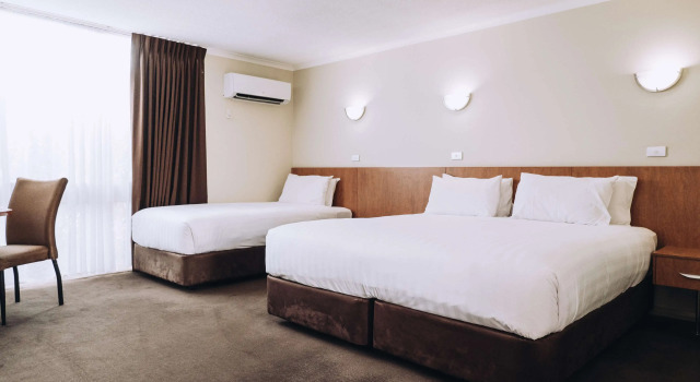 Трёхместный номер Standard Best Western Chaffey Motor Inn