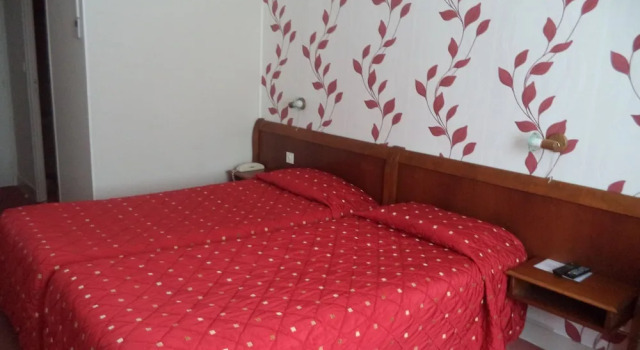 Двухместный номер Standard с видом на парк CitHotel Avallon Vauban
