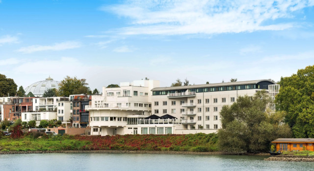 NH Arnhem Rijnhotel, Book Hotel Hoteller i Arnhem med parkering, Parkering