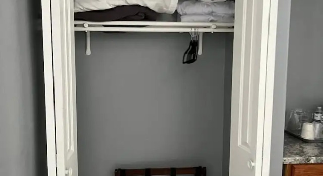 Standard- suite BlueGem Motel