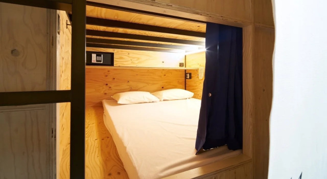 BOOK AND BED TOKYO ASAKUSA - Hostel