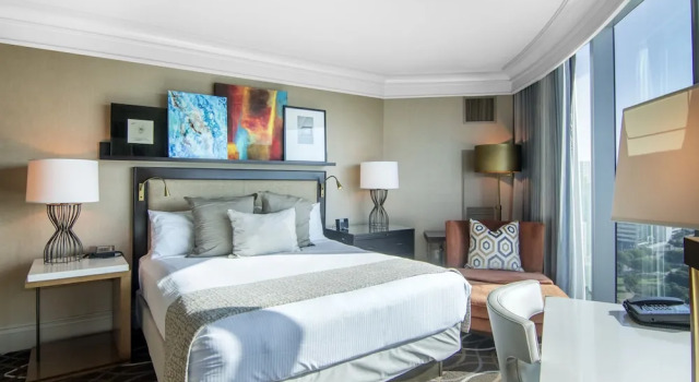 Люкс с 2 комнатами Omni Dallas Hotel