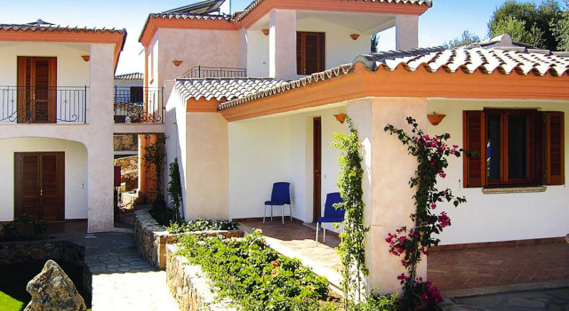 ISA-Residence Bouganvillage, Book Hotel Tanaunella Sardinia South, near Porto Ainu Beach