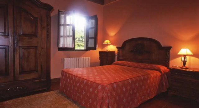 Apartamentos Buga, Prenota Appartamento Hotel a Asturie con parcheggio, Parcheggio