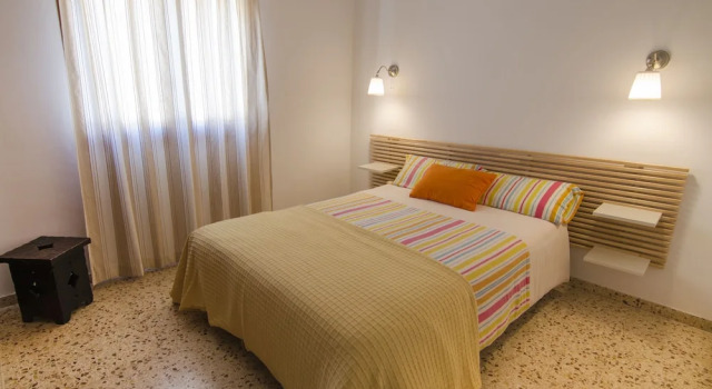 Villa Fuster, Book Villa Campos 