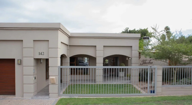 Theebos Anneline's Self Catering Apartments, Prenota Appartamento Città del Capo Western Cape.