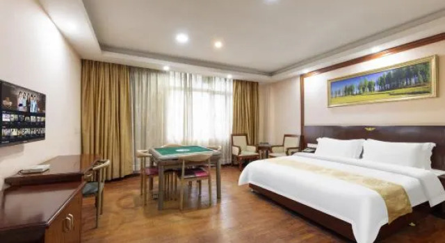 Люкс Deluxe Park Hyatt Business Hotel (Jiangmen East High-speed Railway Station)