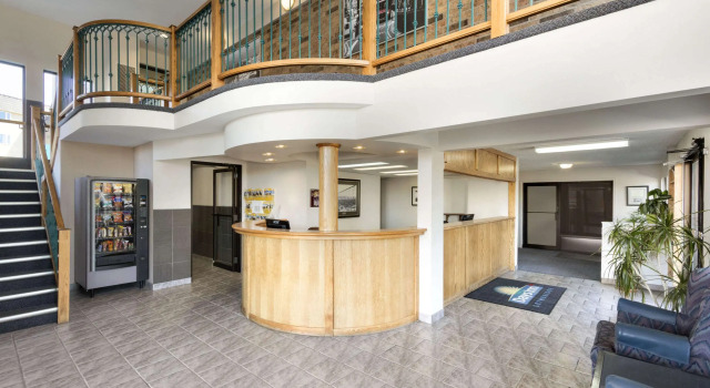 Days Inn by Wyndham Lethbridge