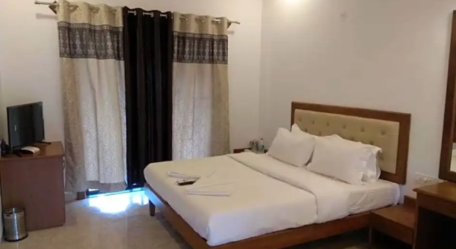 Полулюкс Rockford Resort
