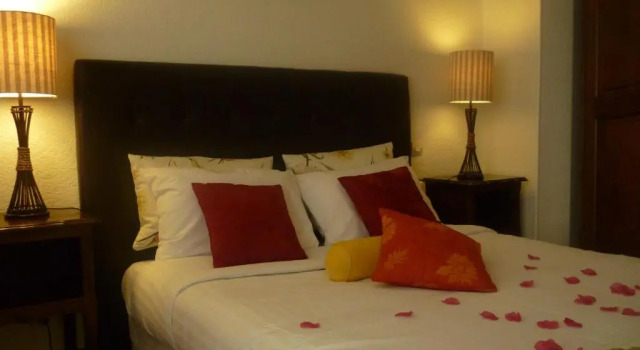 Двухместный номер Superior The Originals Boutique, Hôtel Clos Sainte Marie, Nevers