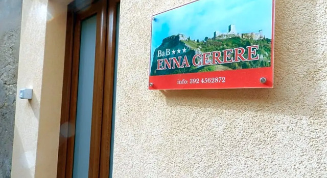 Enna Cerere, Book Hotel Hoteller i Enna med parkering, Parkering