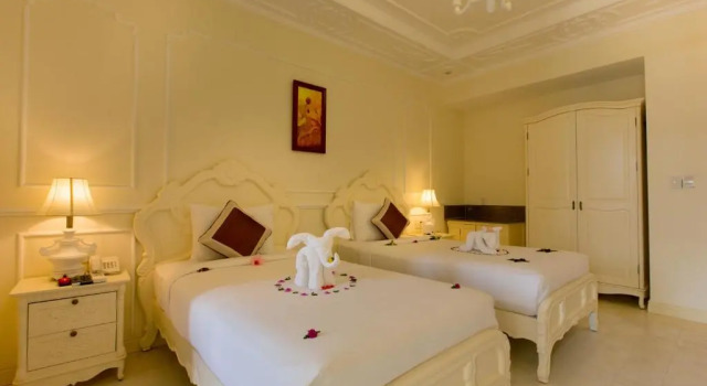 Двухместный номер Deluxe с балконом Hoi An Garden Palace and Spa - A Boutique Inspired by Nature