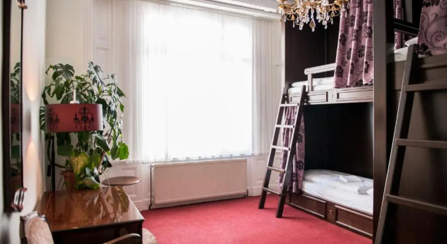 Кровать в общем номере (женский номер) Vienna Boutique - Premium Hostel