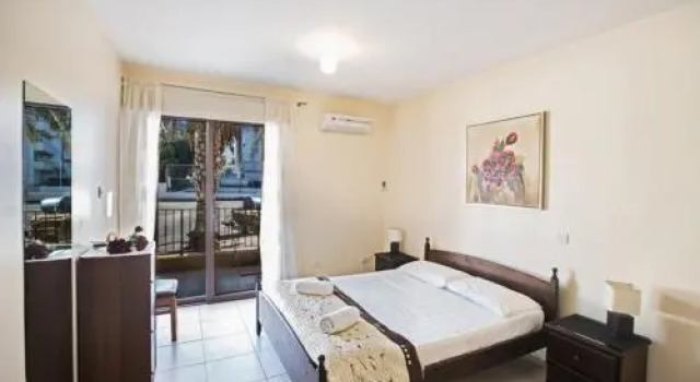 Picture Relaxing on Your Balcony in Ayia Napa Reading Your Favourite Book, Ayia Napa Apartment 1277, Забронировать Апартаменты/квартира Апартаменты Айия-Напа, рядом с Набережная Айя-Напа, Апартаменты/квартира