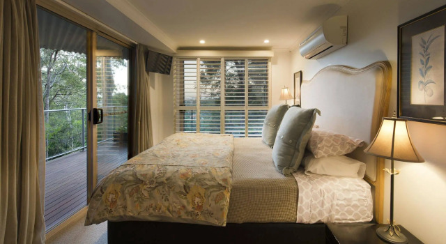 Arabella Guesthouse, Забронировать Отель Бизнес-отели Солнечного побережья, 4* 5*