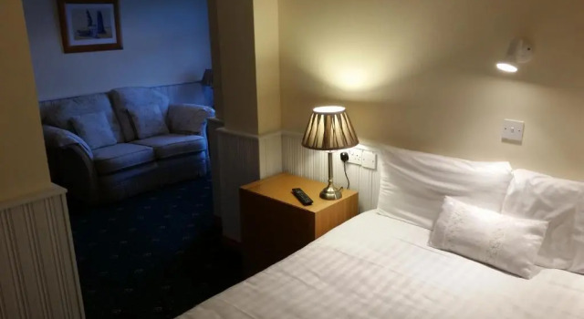 Двухместный номер Standard Halfway House Hotel