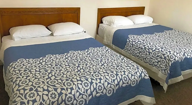 Четырёхместный номер Standard Country Place Inn And Suites
