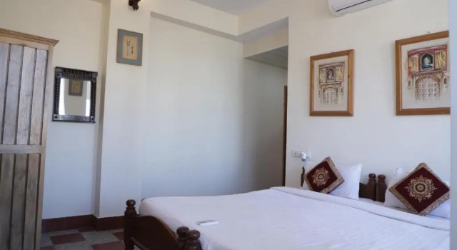 Двухместный номер Deluxe Hotel Teerth Palace