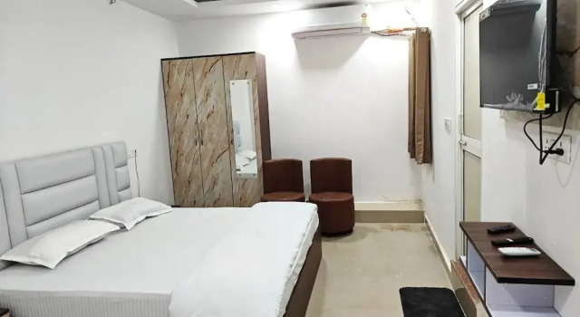 Deluxe double chambre avec balcon et Vue sur la ville Hotel Corporate Inn