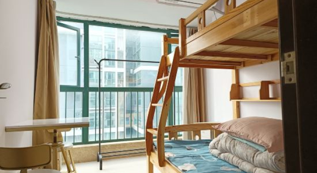 Кровать в общем номере (мужской номер) Wheat League Youth Hostel (Nanning ASEAN Business District Subway Station Branch)