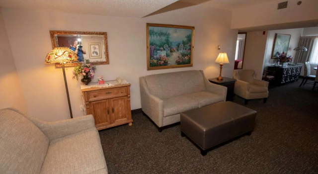 Hotel Grand Victorian, Забронировать Отель Отели Table Rock Lake с парковкой, Парковка