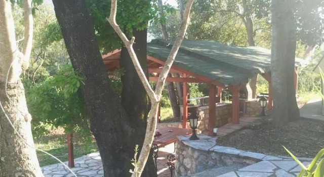Бунгало с 2 комнатами Apartments and Bungalows Mimoza Baošići