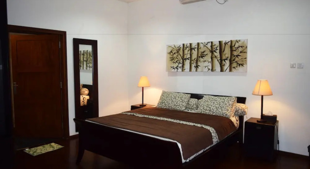 Villa Amari, Book Villa Hotels in Lombok with Parking, Parking