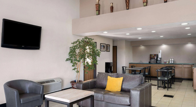 Travelodge Tucson, Rezervovat Hotel Tucson Arizona