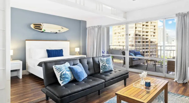 Ilikai Hotel Studio