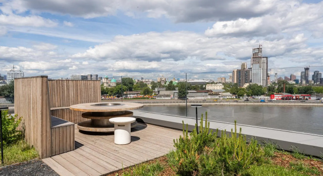 Forst ultramodern studio on the waterfront, Book Lejlighed Moskva Rusland, nær Yerevan Plaza
