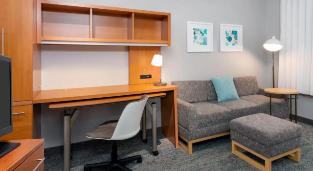 Двухместный люкс TownePlace Suites Buffalo Airport