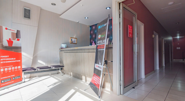 RedDoorz @ Komplek Pontianak Mall, Book Hotel Pontianak 