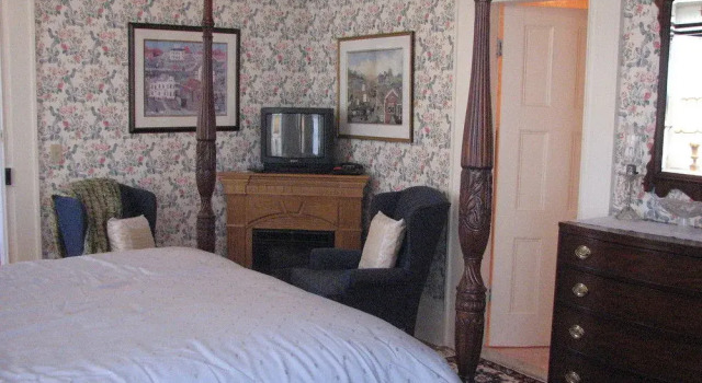 The Bykenhulle House, Забронировать Отель «постель и завтрак» Хоупвел-Джанкшн Hudson Valley