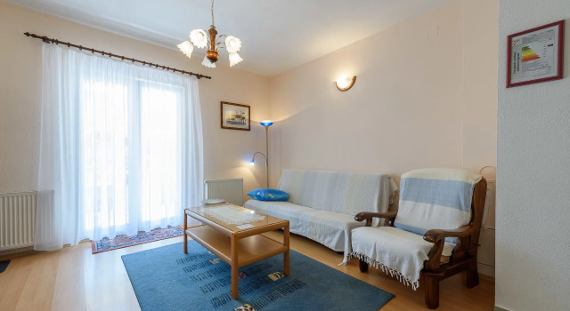 Holiday house VesnaD - 25 m from beach: Seget Vranjica, Riviera Trogir