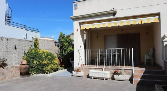 AT131 Creixell, Varaa Hotelli Hotellit Tarragonès uima-altaalla, Uima-allas