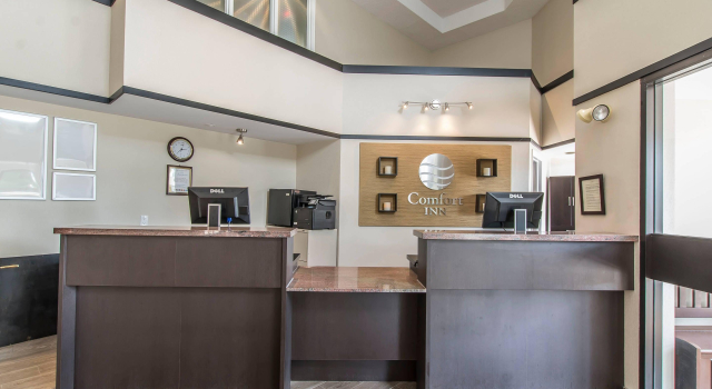 Comfort Inn Huntsville, Book Hotel Hoteller i Muskoka med morgenmad, Morgenmad