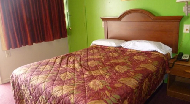 La Motel, Buchen Sie Motel Claude Texas