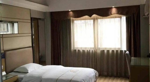 Люкс Yile Hotel