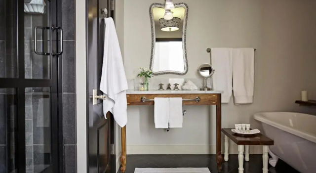 Четырёхместный номер Deluxe Bespoke Inn Scottsdale