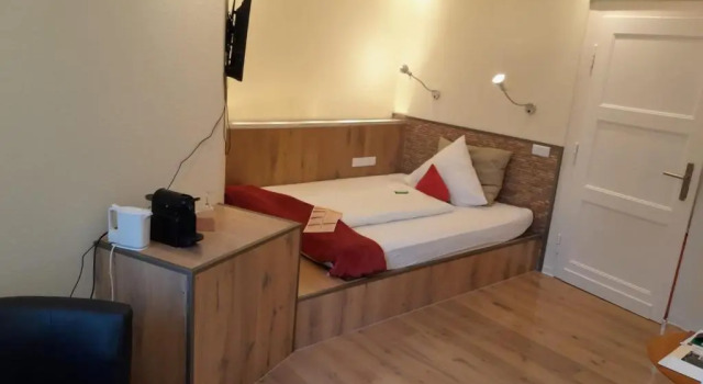 Schlosshotel Domäne Walberberg, Rezervați Hotel Walberberg Rinul de Nord - Westfalia