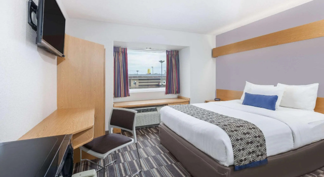 Двухместный номер Standard Microtel Inn & Suites by Wyndham Ardmore