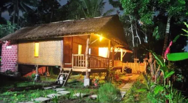 Tetebatu Sama Sama Bungalows, Book Hotel Hoteller i Tetebatu med pool, Swimmingpool