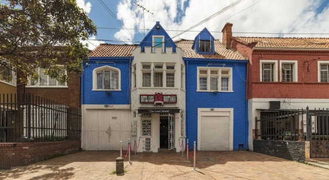 Hotel Casa Britania, Забронировать Отель Teusaquillo Богота, рядом с Centro Comercial Galerias