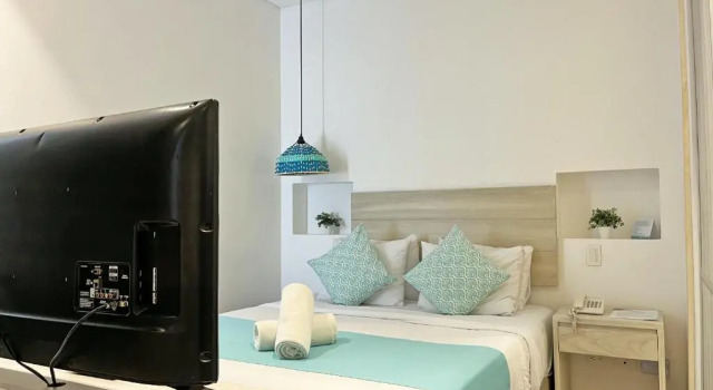 Студия Azure Lofts & Pool